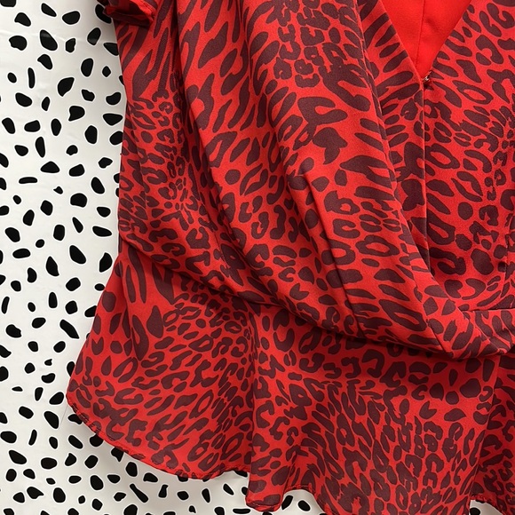 Fame & Partners Laura Top - Picture 3 of 9